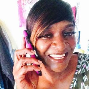 Meet your Posher, Bobbie